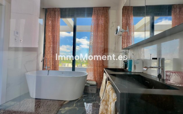 Wiederverkauf - Villa - Orihuela - Las Colinas Golf