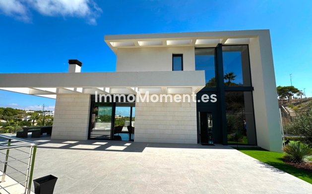 Wiederverkauf - Villa - Orihuela - Las Colinas Golf