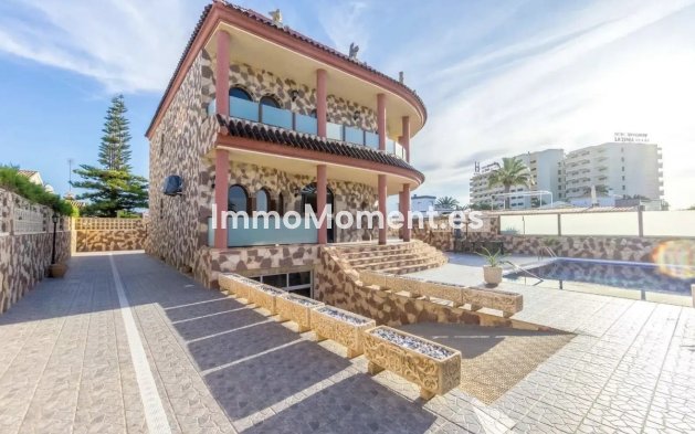 Wiederverkauf - Villa - Orihuela - La Zenia