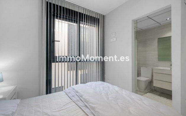 Wiederverkauf - Villa - Orihuela - Orihuela Costa