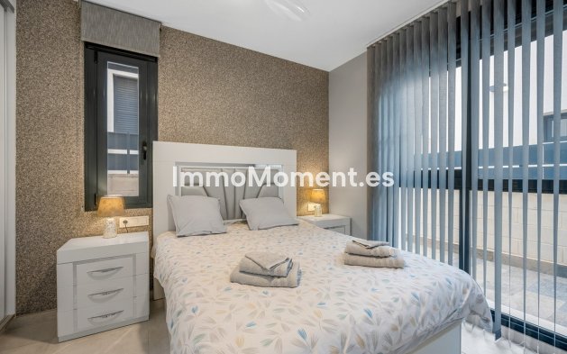 Wiederverkauf - Villa - Orihuela - Orihuela Costa