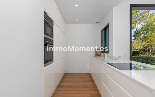 Wiederverkauf - Villa - Orihuela - Las Colinas Golf