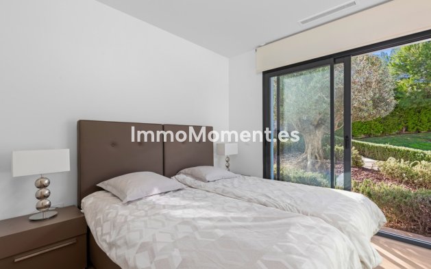 Wiederverkauf - Villa - Orihuela - Las Colinas Golf