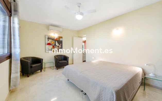 Resale - Villa - Estepona - New Golden Mile