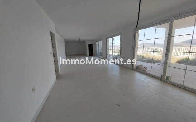 Resale - Villa - Mijas - Mijas Golf
