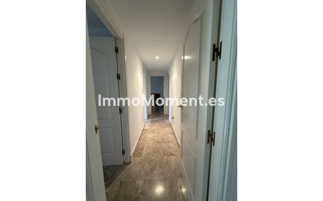 Wiederverkauf - Wohnung - Marbella - Puerto Banús