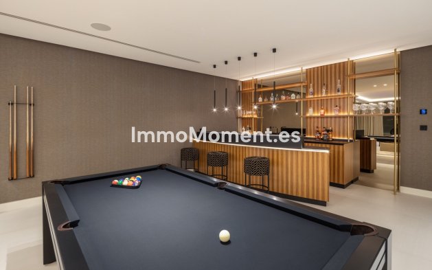 Resale - Villa - Marbella - Nueva Andalucía