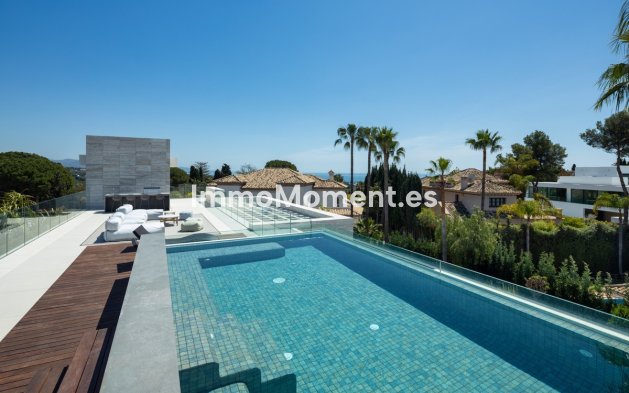 Resale - Villa - Marbella - Nueva Andalucía