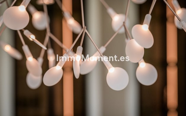 Resale - Villa - Marbella - Nueva Andalucía