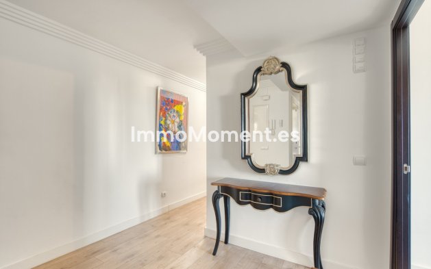 Wiederverkauf - Wohnung - Estepona  - Estepona Centro