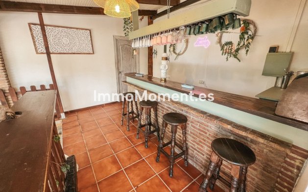 Revente - Villa - Marbella - Nueva Andalucía