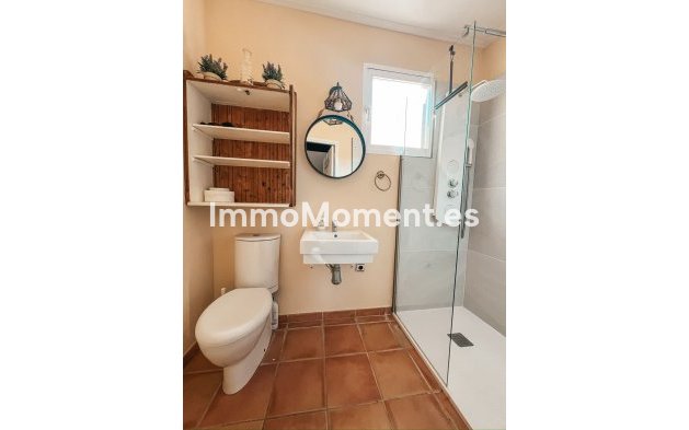 Revente - Villa - Marbella - Nueva Andalucía