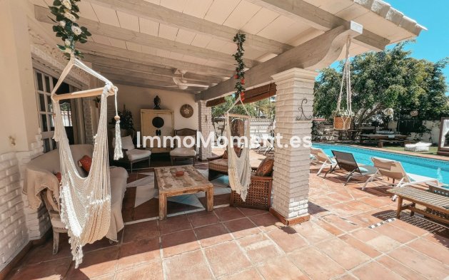Revente - Villa - Marbella - Nueva Andalucía