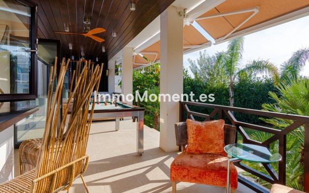 Wiederverkauf - Villa - Marbella - Nueva Andalucía