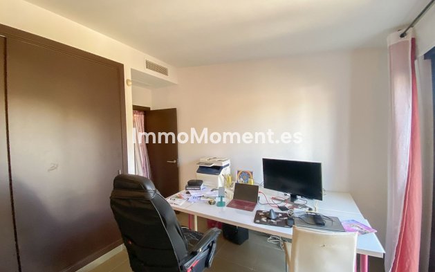 Revente - Villa - Estepona  - Estepona Centro