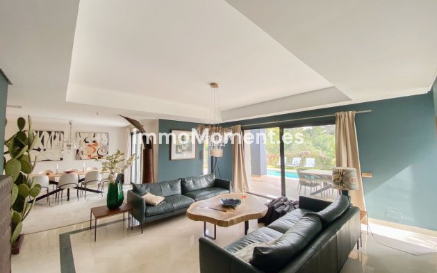 Reventa - Villa - Marbella - Elviria