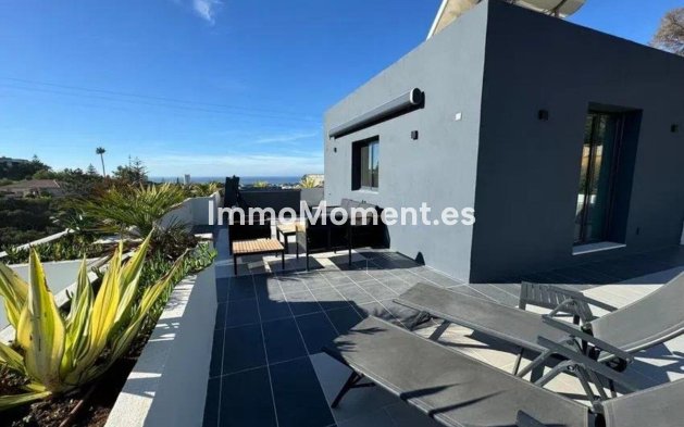 Reventa - Villa - Marbella - Elviria