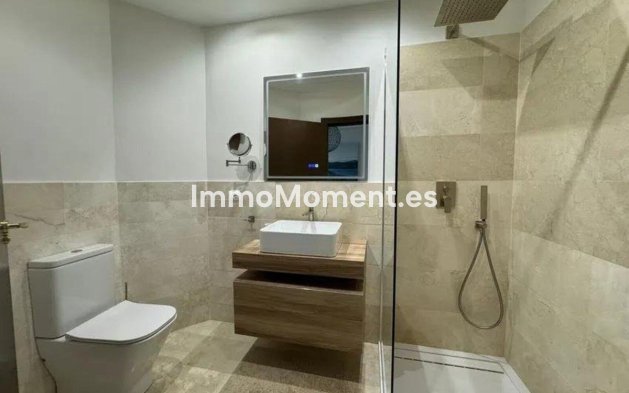 Reventa - Villa - Marbella - Elviria