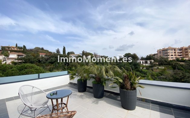 Reventa - Villa - Marbella - Elviria
