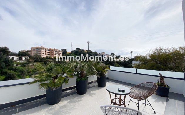 Reventa - Villa - Marbella - Elviria