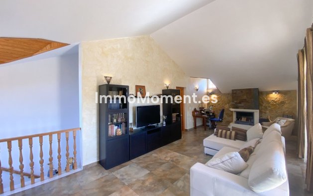 Reventa - Villa - Marbella - Guadalmina Alta