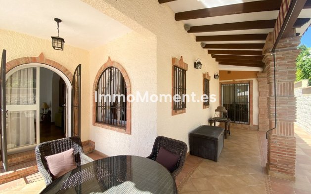Reventa - Villa - Marbella - Guadalmina Alta