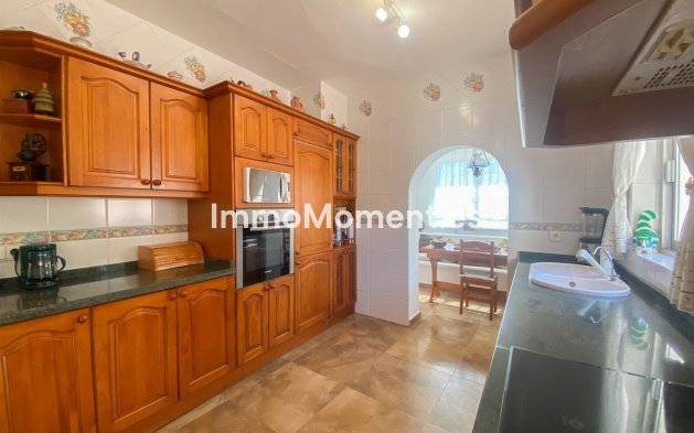 Reventa - Villa - Marbella - Guadalmina Alta