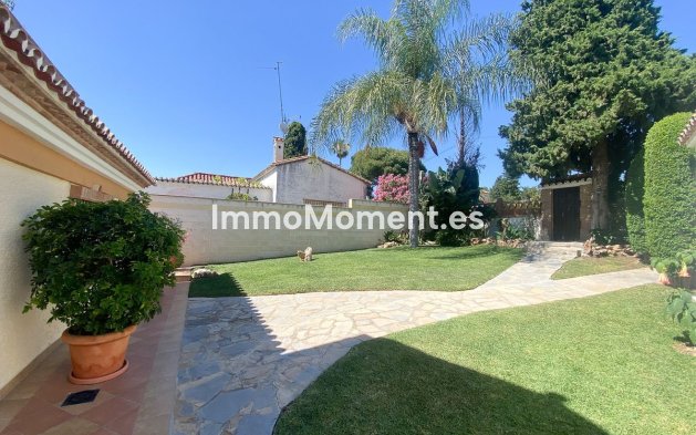 Reventa - Villa - Marbella - Guadalmina Alta