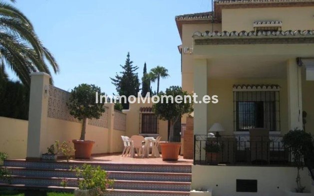 Wiederverkauf - Villa - Marbella - Nueva Andalucía