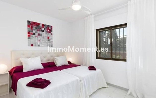 Wiederverkauf - Villa - Marbella - Nueva Andalucía