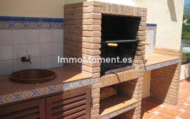 Wiederverkauf - Villa - Marbella - Nueva Andalucía