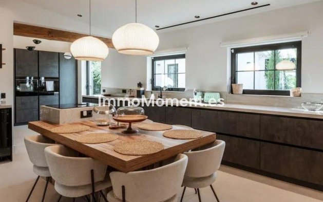 Wiederverkauf - Villa - Marbella - Puerto Banús