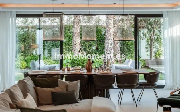 Wiederverkauf - Villa - Marbella - Puerto Banús