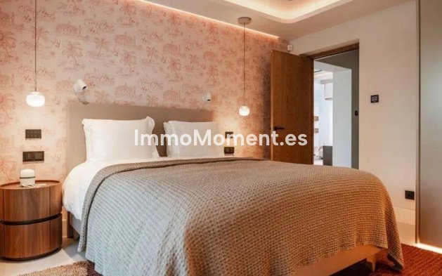 Wiederverkauf - Villa - Marbella - Puerto Banús