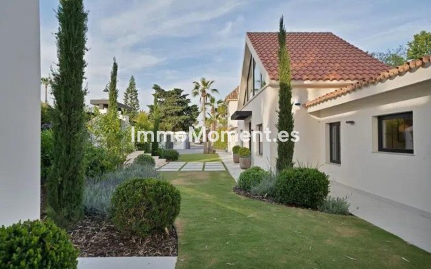 Wiederverkauf - Villa - Marbella - Puerto Banús