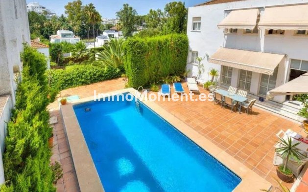 Revente - Villa - Marbella - Nueva Andalucía