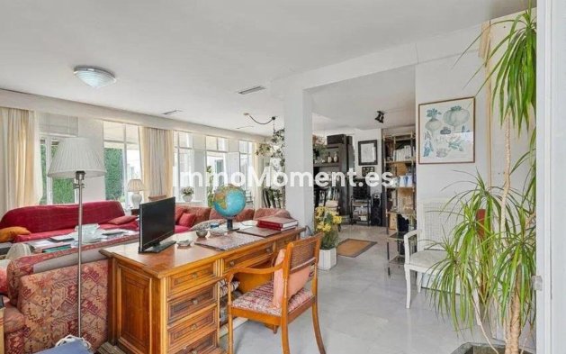 Revente - Villa - Marbella - Nueva Andalucía