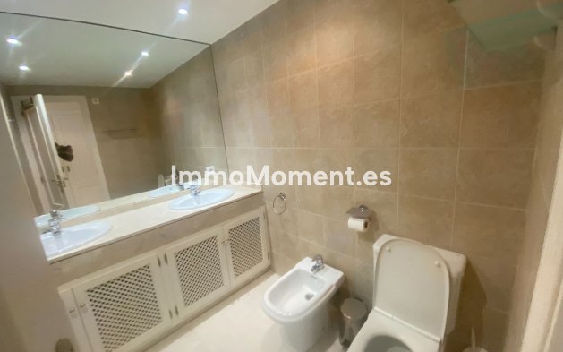 Wiederverkauf - Wohnung - Estepona  - Selwo