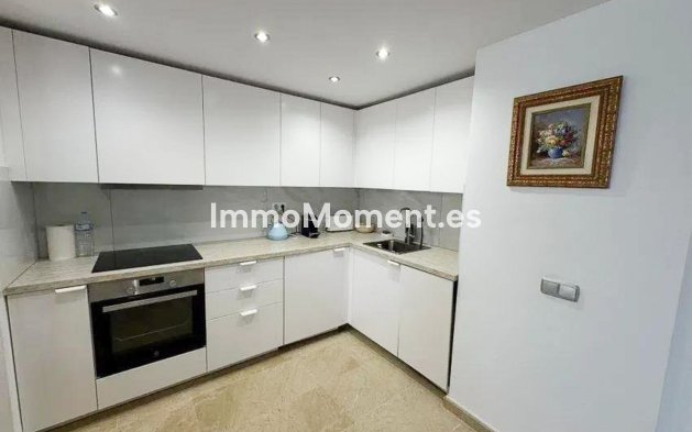 Resale - Apartment - Benahavís - Benahavís Centro