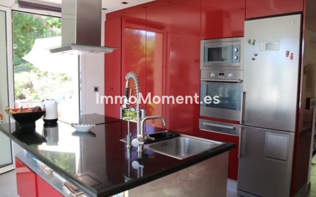 Revente - Villa - Benahavís - Los Arqueros