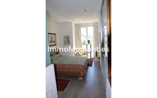 Revente - Villa - Benahavís - Los Arqueros