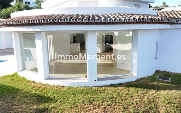 Reventa - Villa independiente - Estepona  - New Golden Mile