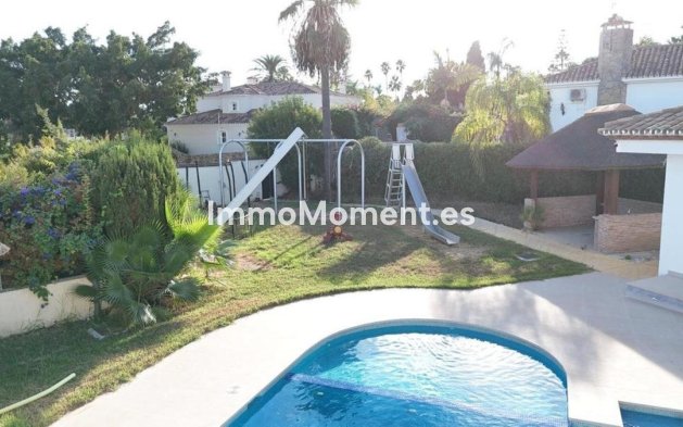 Reventa - Villa independiente - Estepona  - New Golden Mile