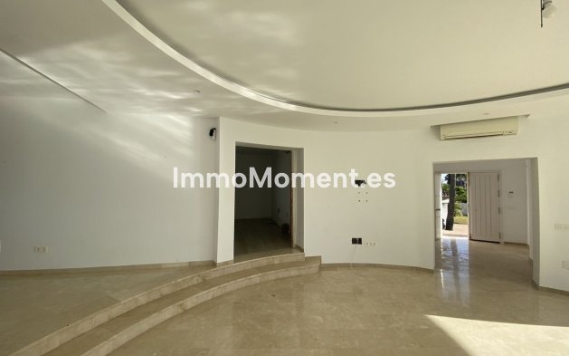 Reventa - Villa independiente - Estepona  - New Golden Mile