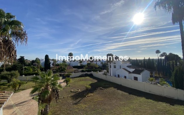 Reventa - Villa independiente - Estepona  - New Golden Mile