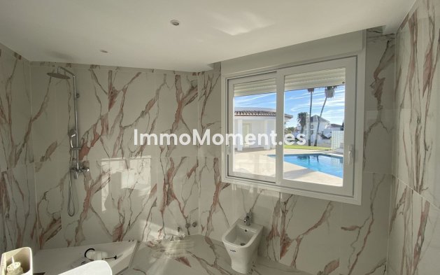 Reventa - Villa independiente - Estepona  - New Golden Mile