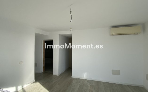 Reventa - Villa independiente - Estepona  - New Golden Mile