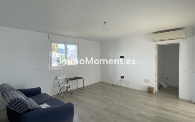 Reventa - Villa independiente - Estepona  - New Golden Mile