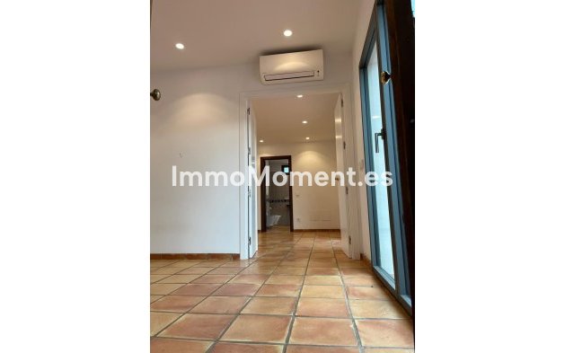 Wiederverkauf - Villa - Marbella - Nagüeles