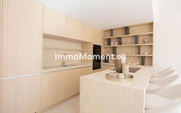 Wiederverkauf - Wohnung - Marbella - Nueva Andalucía